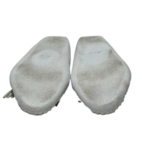 White Leather Minnetonka Thunderbird Moccasins - Picture 7 of 8